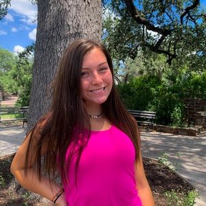 Meet your Posher, Sophia